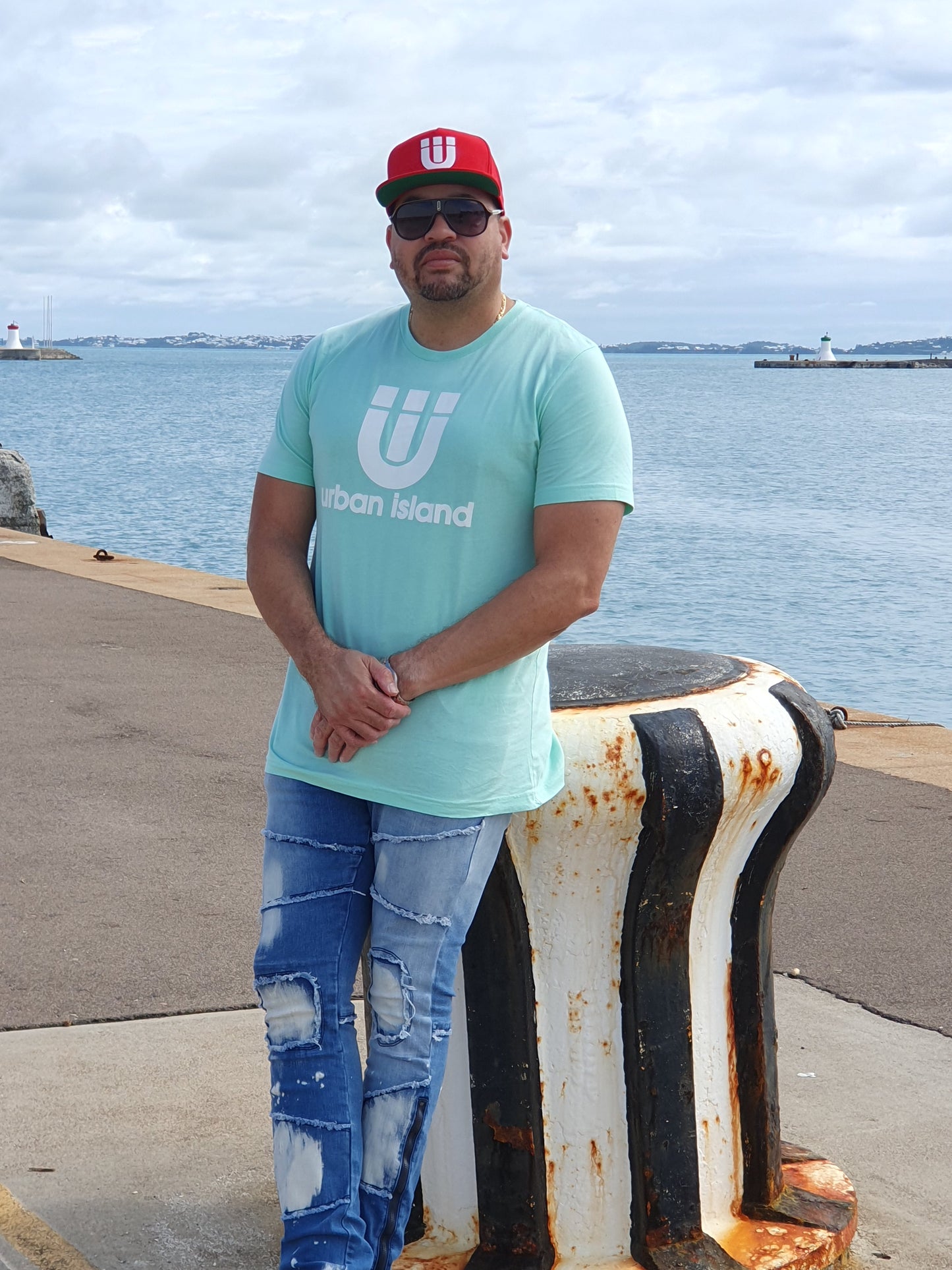 UNISEX T-SHIRT w WHITE ORIGINAL LOGO
